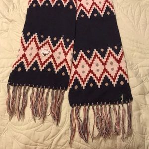 Roots Scarf